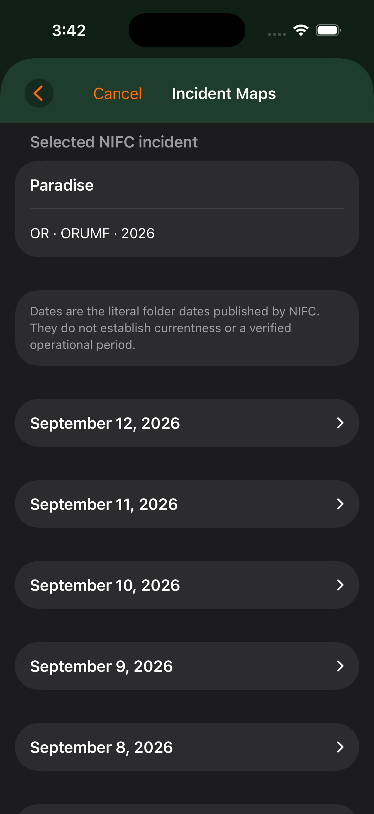 NIFC Incident Maps screen showing the selected example incident, a notice about literal folder dates, and available product dates